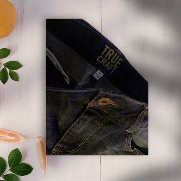 True Craft Dark Denim Distressed Jean Embroidered Ankle Jeans - Size 12 Girls - Picture 4 of 5